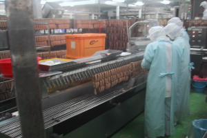 「あらびきウインナー」の製造過程5