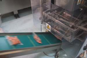 「あらびきウインナー」の製造過程10